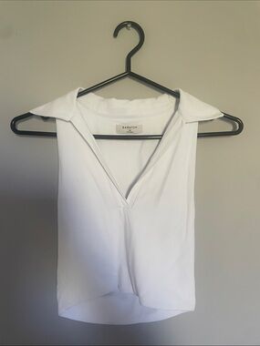 Babaton - Aritzia White Sleeveless Collared V-Neck Top